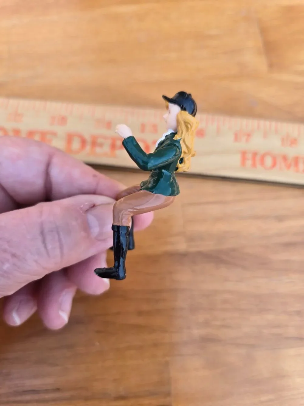 Breyer Stablemates English Rider & Saddle